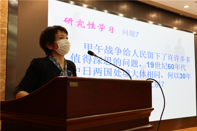 1588082185658919.jpeg 高丽文校长作总结发言.jpg