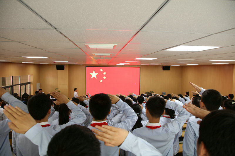 1600414933120002.jpeg 奏唱国歌2.JPG