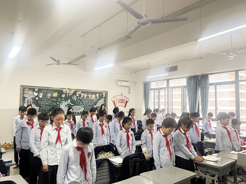 1695087310983185.jpeg 默哀02.jpg